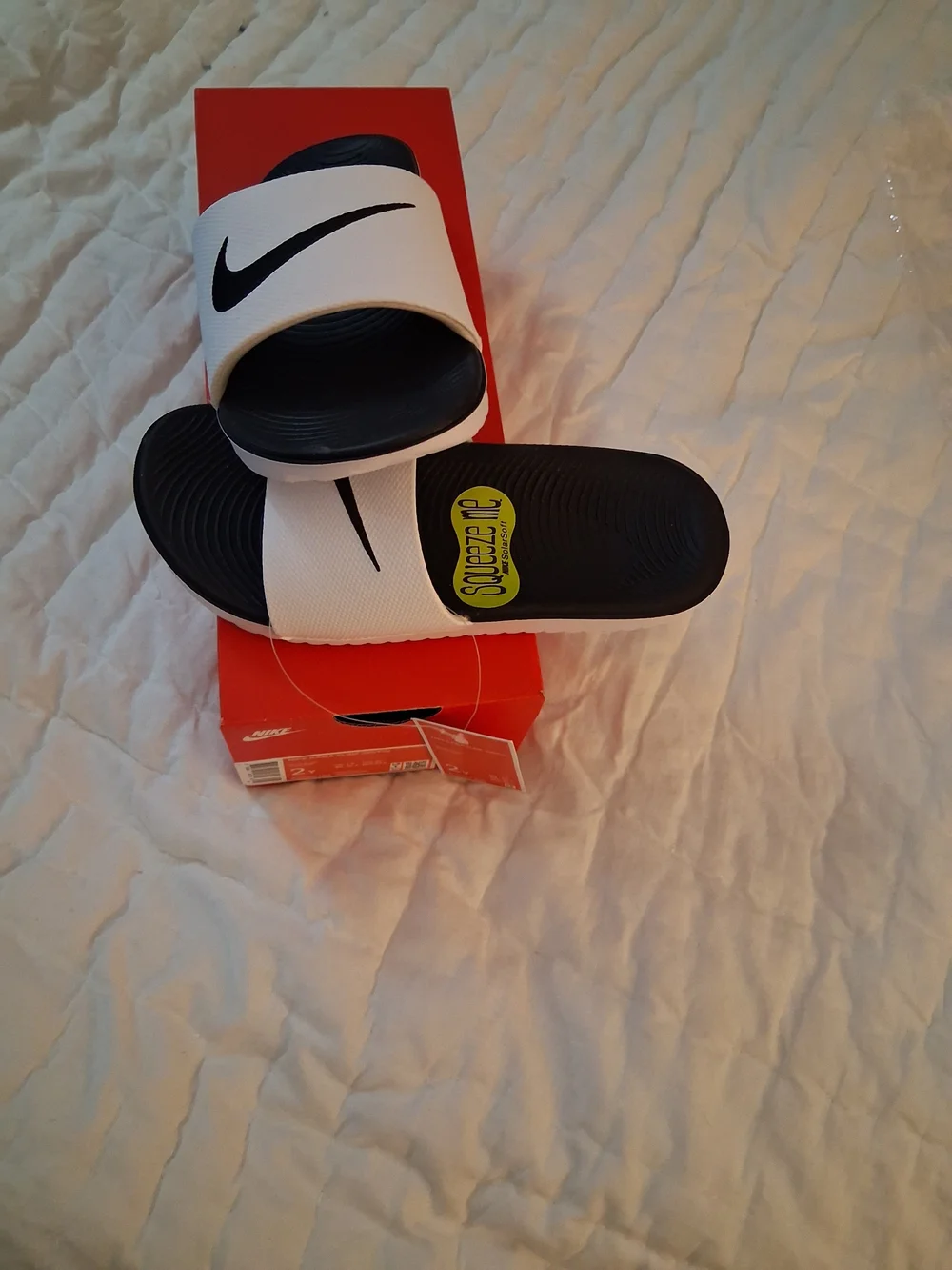 Nike Kids' Black/White Slide Sandals